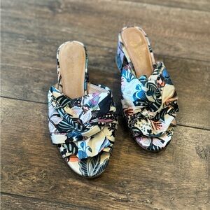 Halogen women slipper